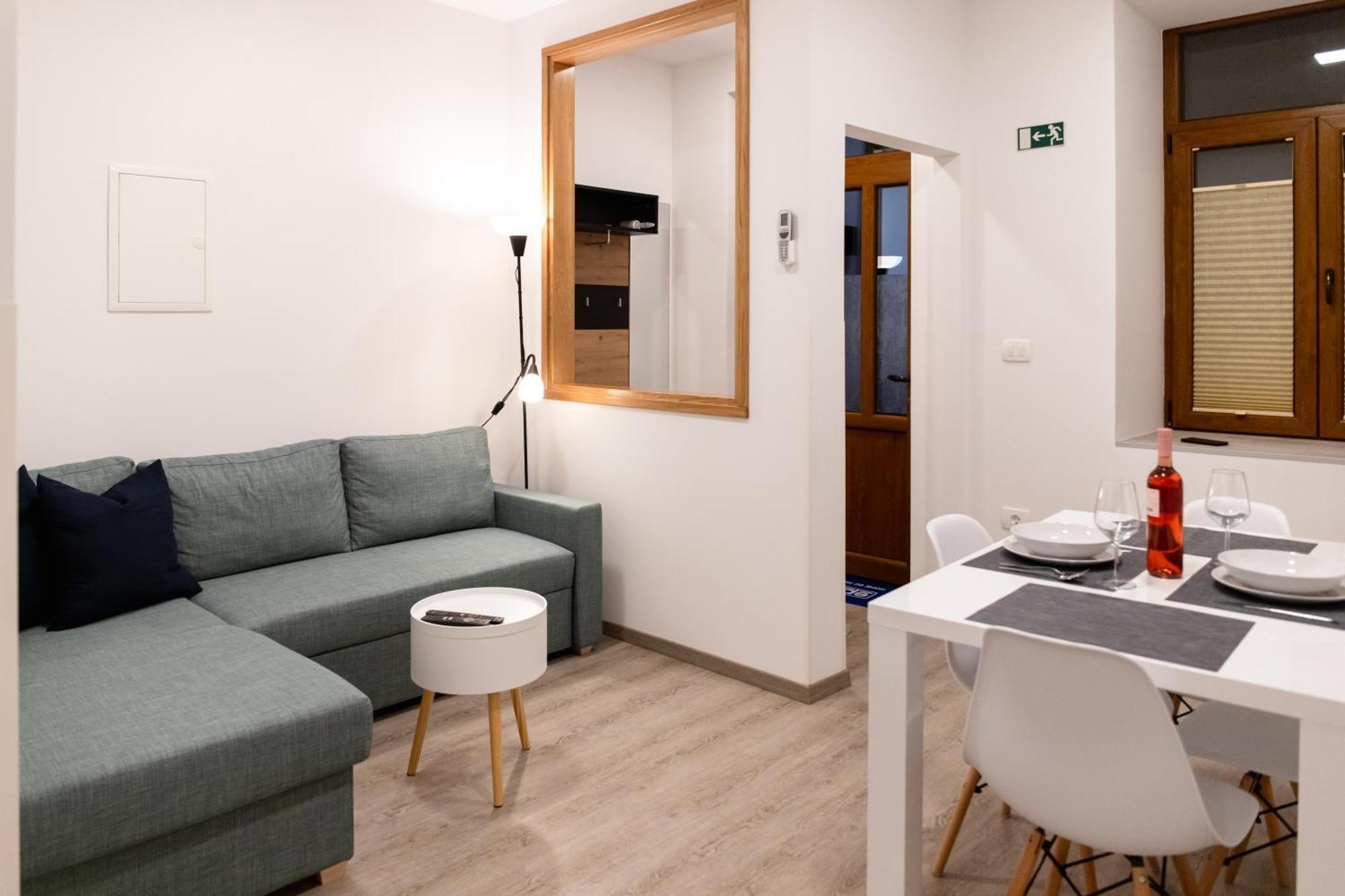Oliver Street Apartment Vipava Zewnętrze zdjęcie