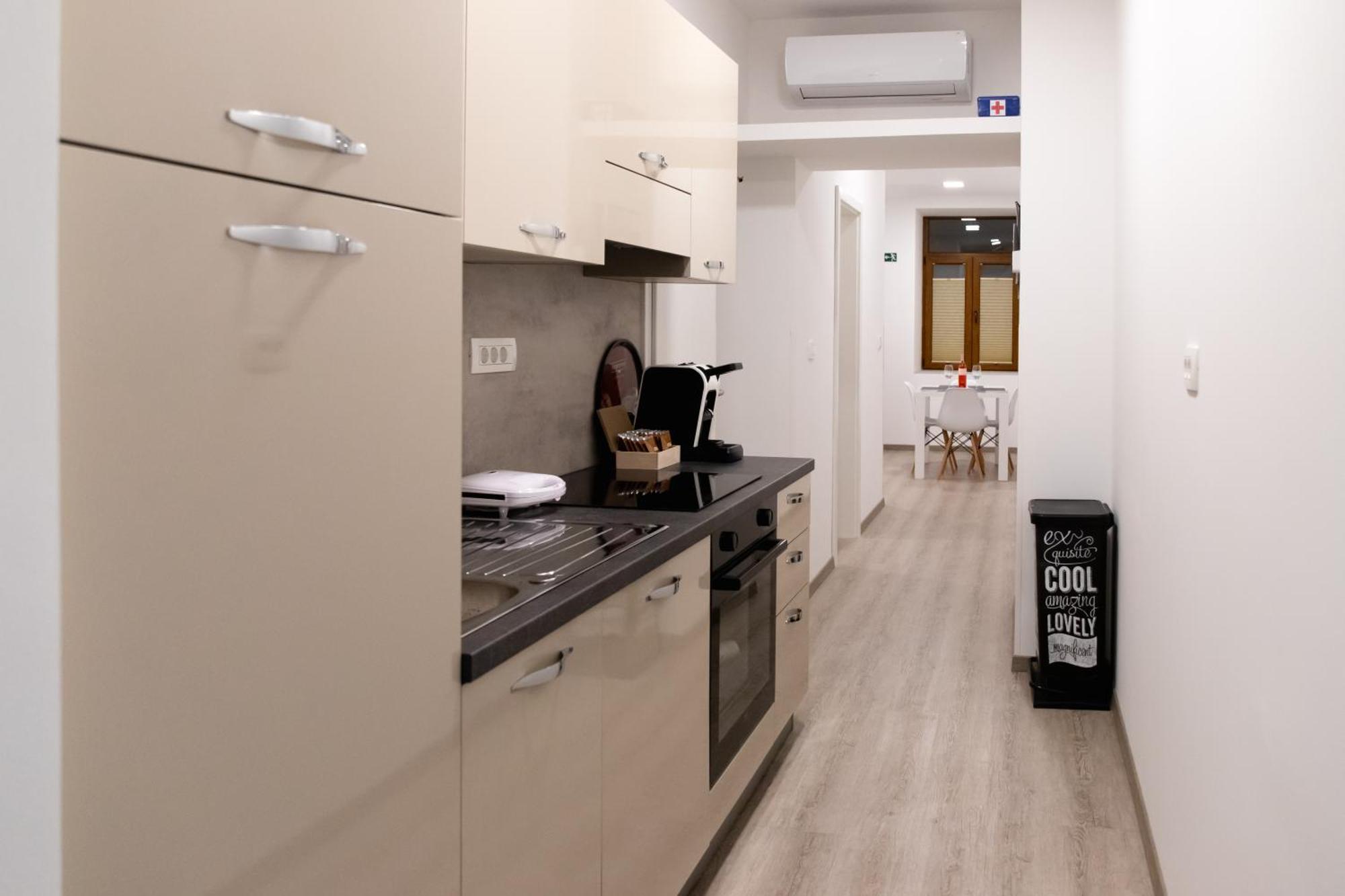 Oliver Street Apartment Vipava Zewnętrze zdjęcie