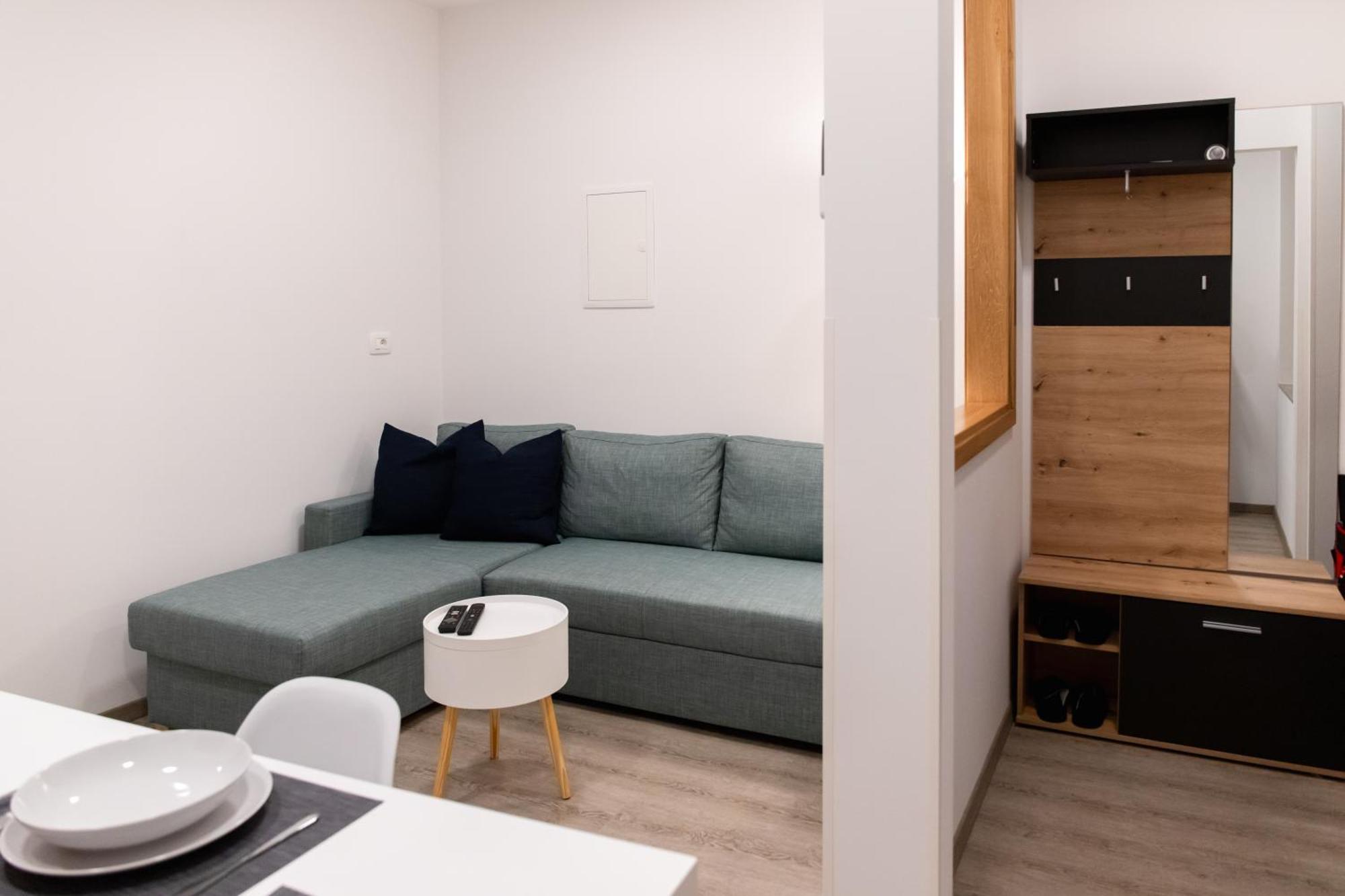 Oliver Street Apartment Vipava Zewnętrze zdjęcie
